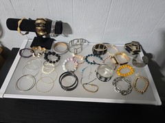 Mixed metal materials lot of 34 bracelets