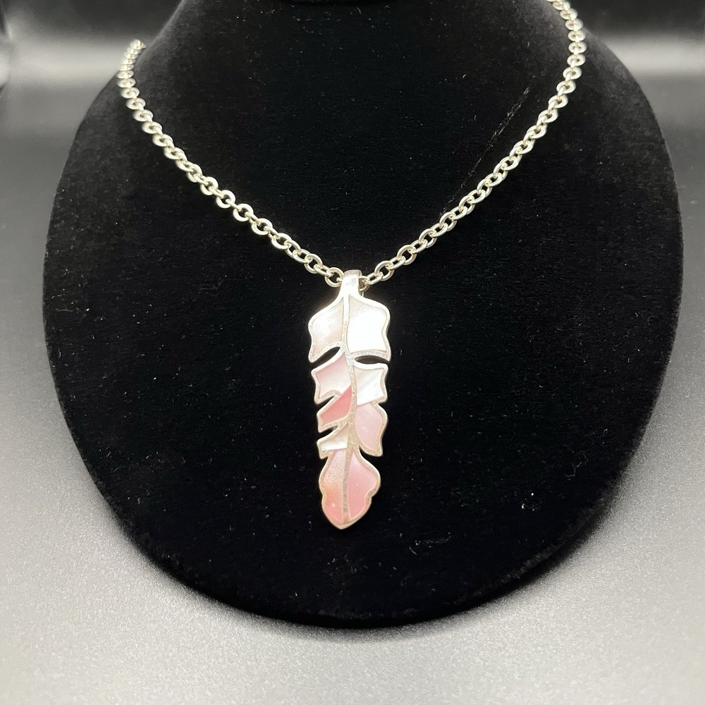 Vintage Navajo Sterling Silver Pink Mother Of Pearl Feather Pendant Necklace 9g