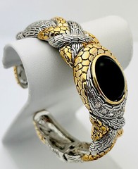 1990s 2 Tone Designer Look Crystal Black Cabochon Side Hinge Bangle Bracelet 7”