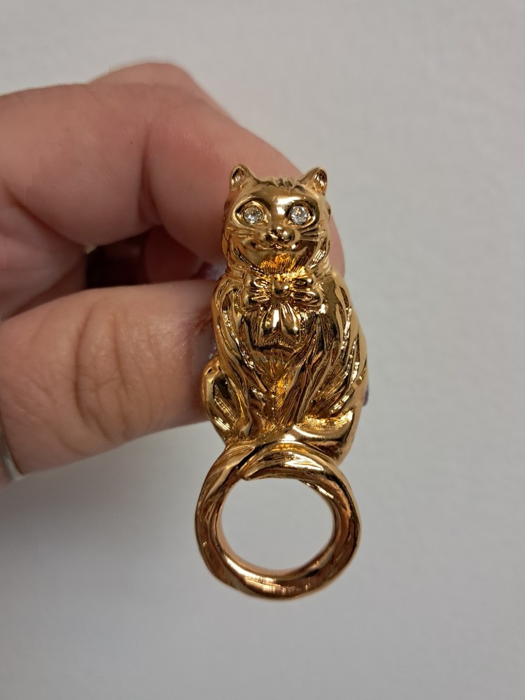VTG. AVON CLEAR RHINESTONE & GOLD TONE FLUFFY CAT BROACH/EYE GLASSES HOLDER