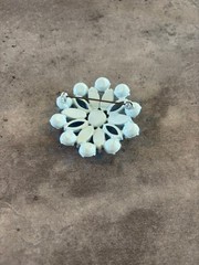 Vintage Blue Rhinestone Brooch Flower and Leaves Blue Floral