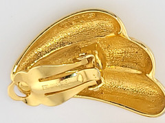 Chunky Vintage Signed Erwin Pearl Signed Gold Wave Clip Earrings 1.5″