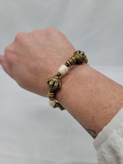 Vintage Gold And White Beaded Bracelet Ornate Gold Beads