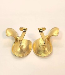 Signed TAT Vintage Earrings Matte Gold Clip-on 1990’s Fashion Statement
