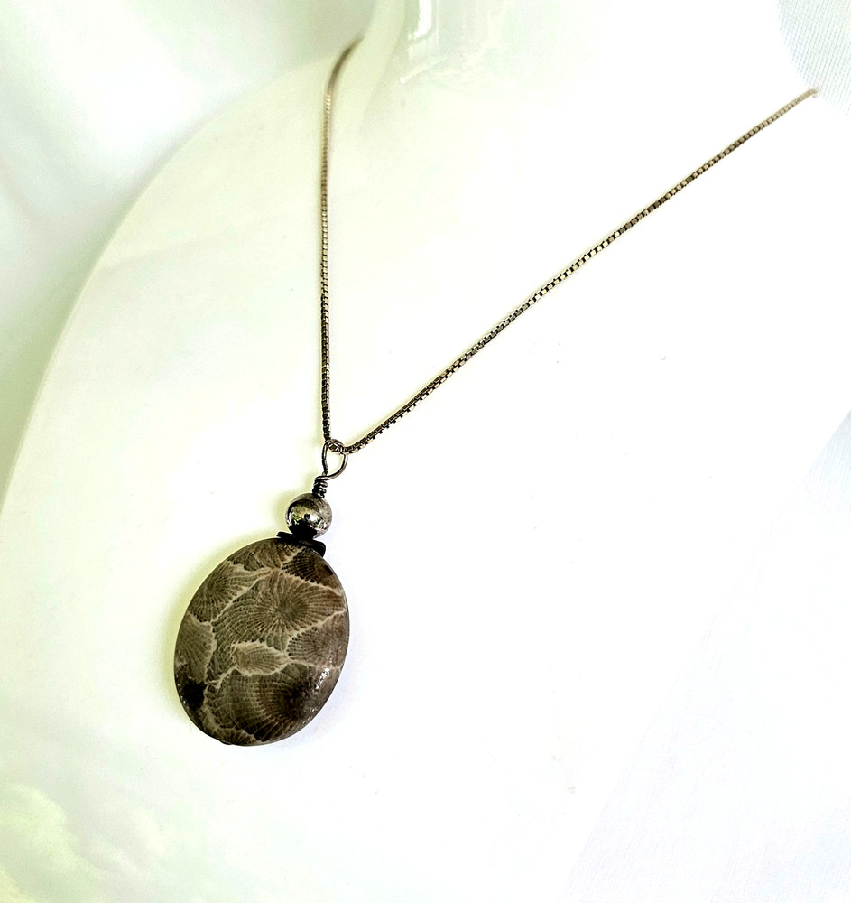 VTG Petoskey Stone Pendant Sterling Silver Necklace Fossilized Coral Jewelry