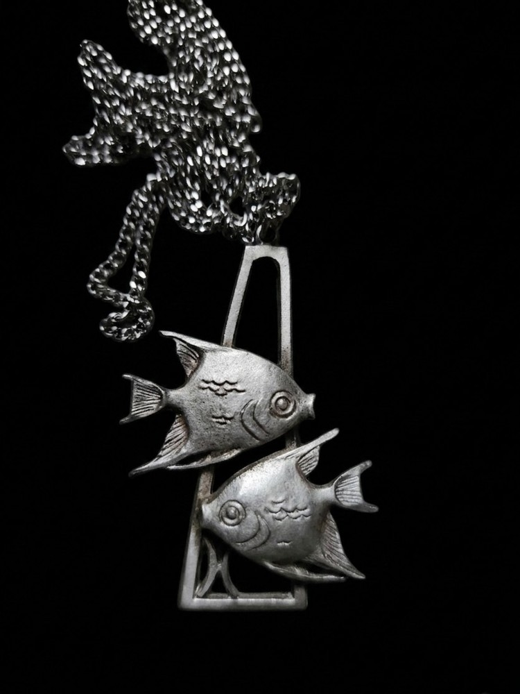 Vintage CATHERDRAL Pewter PISCES Pendant