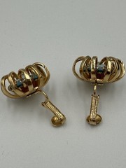 Vintage 1970’s-1980’s SARAH COVENTRY Clip-on Earrings Gold-tone Iridescent