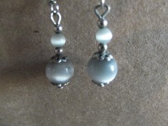 1 Pair Old .75″in Glass Gray w/White Halos Round Dangle Earrings