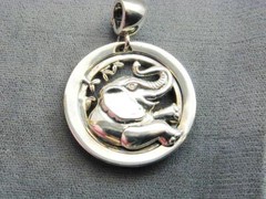 KC Studio Barry Kieselstein Cord Sterling Elephant Enhancer Pendant Diamond Eye