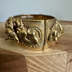 Whiting Davis Repoussé Hinged Bangle Bracelet 6.5 Floral Gold Art Nouveau Rare