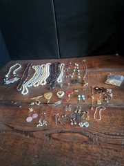 Lot Vintage Costume Jewelry Modern Mixed Wear Craft Resell Necklace Earrings Etc