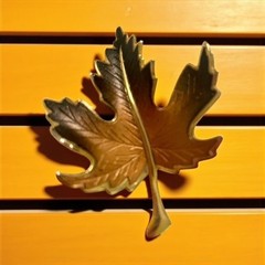 Maple Leaf-Shaped Gold Tone and Brown Metal Brooch Pin Vintage Pin