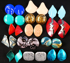 RETRO Vintage Metal Enamel Earrings Lot 14 Pairs Coloful Post Earrings Red Blue