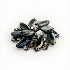 MCM Juliana D&E/ DeLizza Elster Black Crystal Pinwheel Brooch, 1-7/8″W