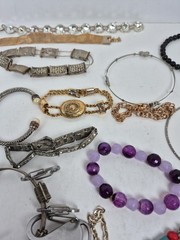 Lot of 30+ Mixed Materials Bracelets Bangle Stretch Cuff Metal Plastic Stone