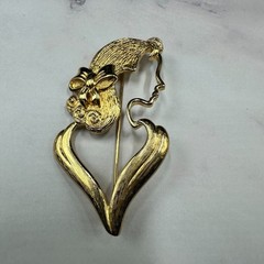 Vintage Lady Remington Brooch Gold Tone Figural Woman Heart Shape Profile Pin