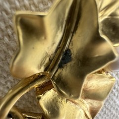 Vtg Grape Leaf Vine Necklace Brushed Matt Gold Plated Signed
