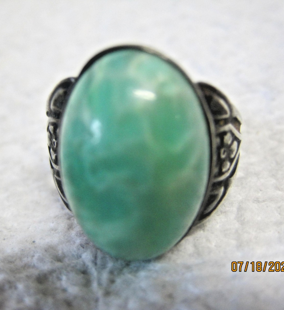 VINTAGE DARK GREEN MARKED STERLING SILVER JADE RING S-4.5