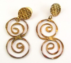 SPIRAL DANGLE EARRINGS Vintage Pierced Post Goldtone Handcrafted Tolarams 2 5/8″