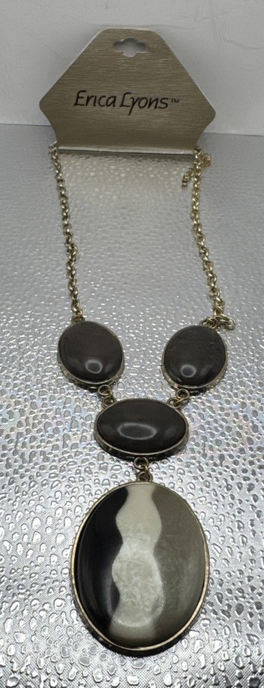 Designer ERICA LYONS Multiple Faceted Stones Cabochon Necklace NWT