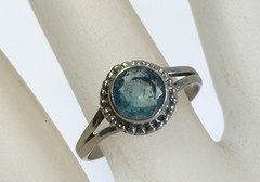 Vintage 925 Sterling Silver Blue Topaz Ring Size 8