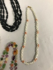 13 VINTAGE ASSORTED BEAD NECKLACES