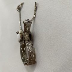 Vintage Cowboy Western Silver Goldtone Ladies Glove Clip Dangle Tie CLIP