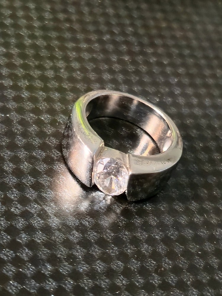 Vintage 925 Sterling Silver Modernist Tension Cubic Zirconia Ring Unisex-Size 5
