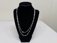 Vintage Necklace Silver Tone Dimpled Link Necklace Long 40 in chain Boho 1970s