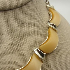 Vintage Thermoset Necklace Lucite Crescent Peach Gold Tone Choker Collar 15 Inch