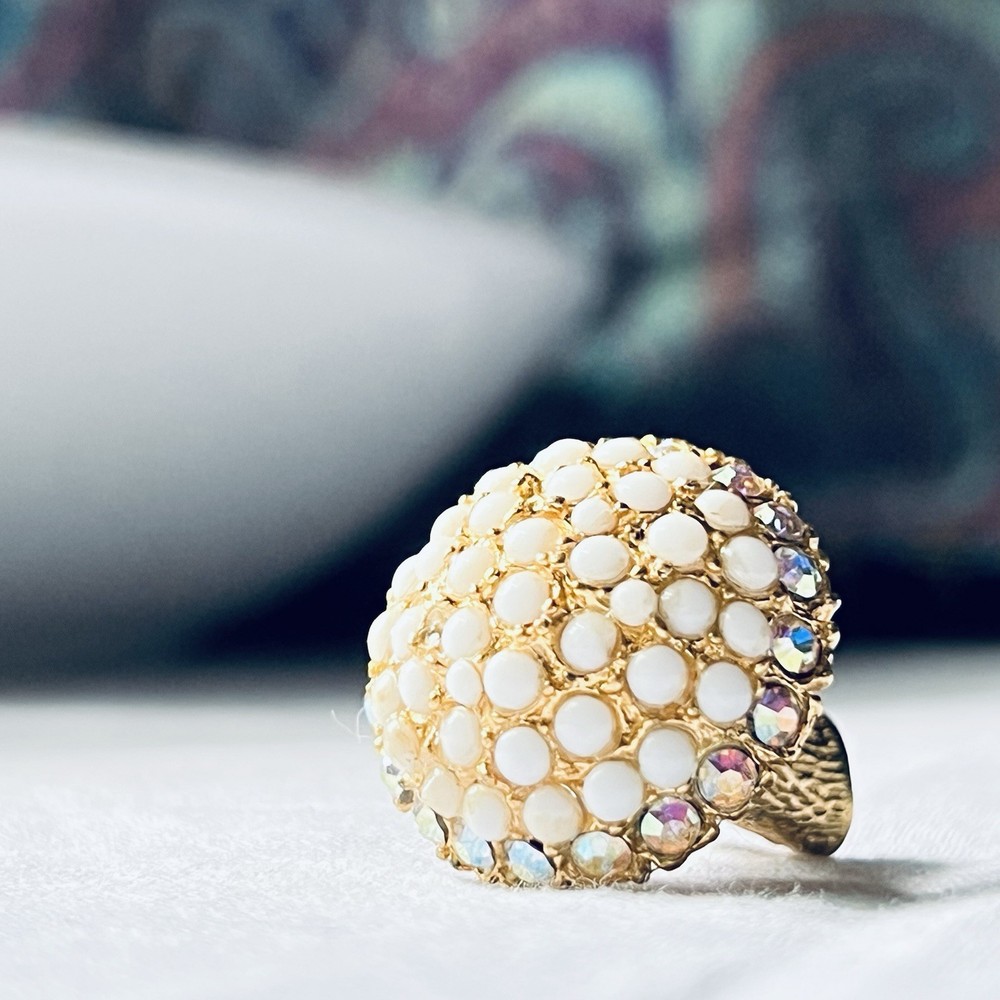 Vintage Milk Glass & Rhinestone Gold Tone Mushroom Brooch