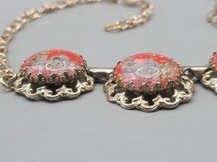 Vtg Goldtone Filigree Encased Glass Asian Man Rickshaw Round Link 17″ Necklace