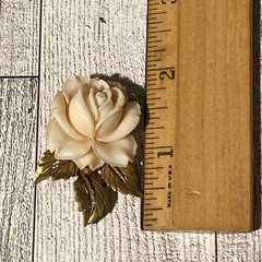 Vintage 1-7/8” CARVED RESIN ROSE Flower Brooch plus Pendant & Ring Lot
