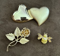 3 Vintage Goldtone Pins – Double Heart Signed Tona / Rose / Small Bumble Bee