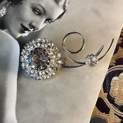 Vintage Rhinestone Flower Brooch – Smoky Gray Center – Clear Stones – 2.25”