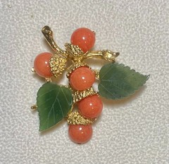 AUTHENTIC SWOBODA FLOWER BROOCH ~ CORAL, JADE ~ BEAUTIFUL!