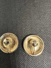 VTG CORO Signed White Enameled antique car Gold Tone Screw Back Earrings 0.9Inch
