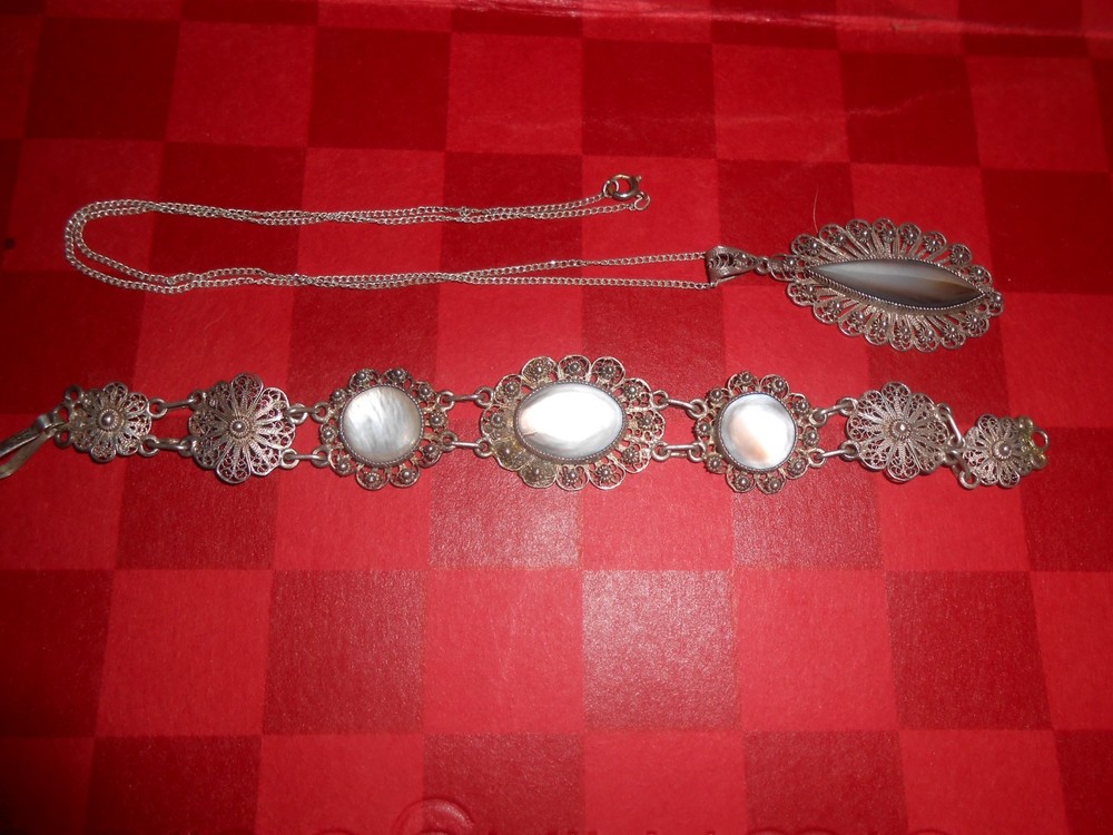 VTG Mother Of Pearl Filagree Silver Floral Link Panel Bracelet &Matching Pendant