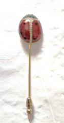 LOT OF 6 DIFFERENT METROPOLITAN MUSEUM OF ART BROOCHES ALL SIGNED