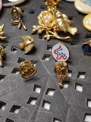Lot Of Bird Themed Pins And Pin Back Buttons Bird Pin Lot MDTAP