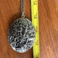 Vintage Revlon Heirloom Solid Perfume Locket Pendant Necklace Silver Tone In Box