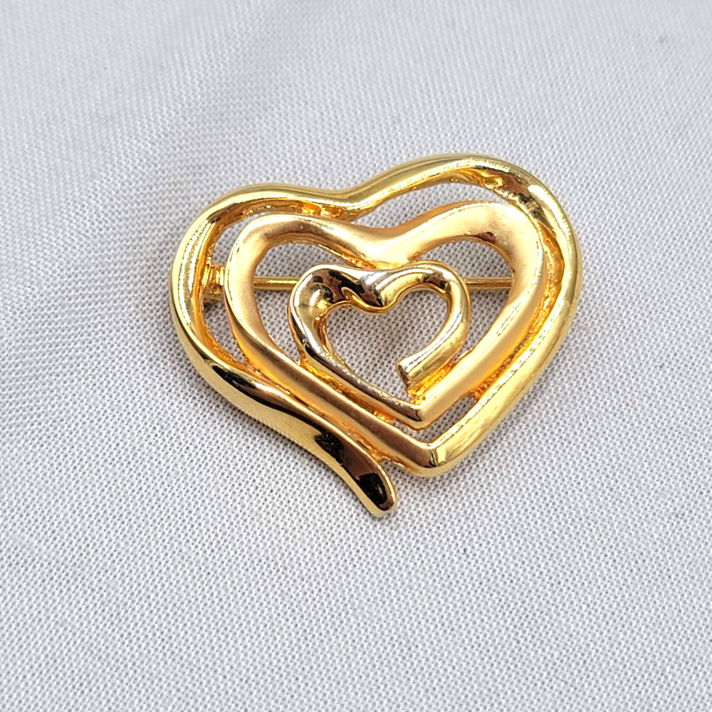 Vintage Triple Heart Danecraft Brooch Gold Plated 1.25″