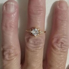 🌸Elegant Vintage or Antique Style Princess Cut Petite Cz Diamond band