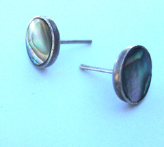 Sterling Stud Earrings Vintage Abalone Circular Southwest Style Iridescent .25″