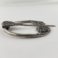 RDC 88 Vintage Penannular Sterling Silver CELTIC Brooch Shawl Kilt Cloak Pin 925