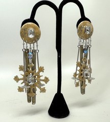 Vintage Lunch At The Ritz ST. MORITZ Ski/Snowflake Pierced Earrings