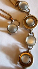 Vintage Costume Jewelry Estate Necklace Great Look 24 inches