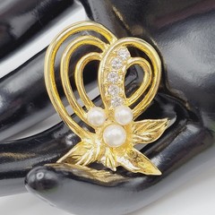 Heart Modernist Abstract Faux Pearl Rhinestone Open Metal Gold Tone Brooch Pin