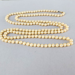 Faux Pearl Necklace Vtg Peach Beaded 8mm Knotted Dubarry Flower Clip 55″
