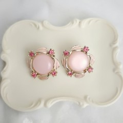 Vtg Pink Thermoset Flower Clip Earrings Rhinestone Gold Tone MCM Ribbon Cabochon